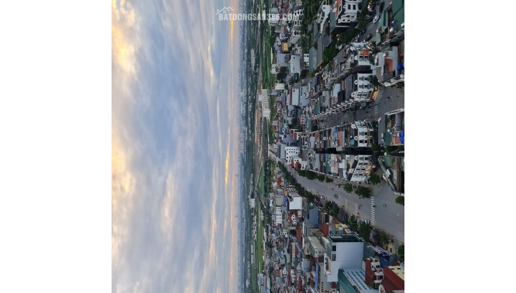 Cửu Việt, Trâu Quỳ, Gia Lâm. 35m2, mt 4m, ngõ 2,5m nhỉnh 5 tỷ đầu tư tốt. Lh 0989894845